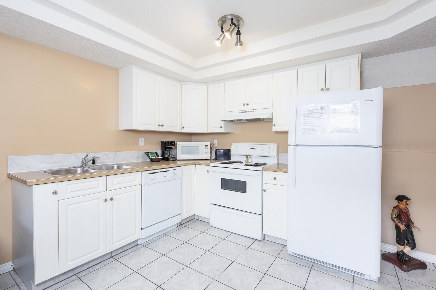 Paradise Canyon Golf Resort, Luxury Condo M409 Lethbridge Exterior foto